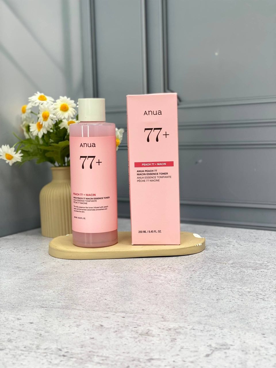 تونر آنوا حاوی عصاره هلو و نیاسینامید مدل ۷۷ حجم ۲۵۰ میلی لیتر